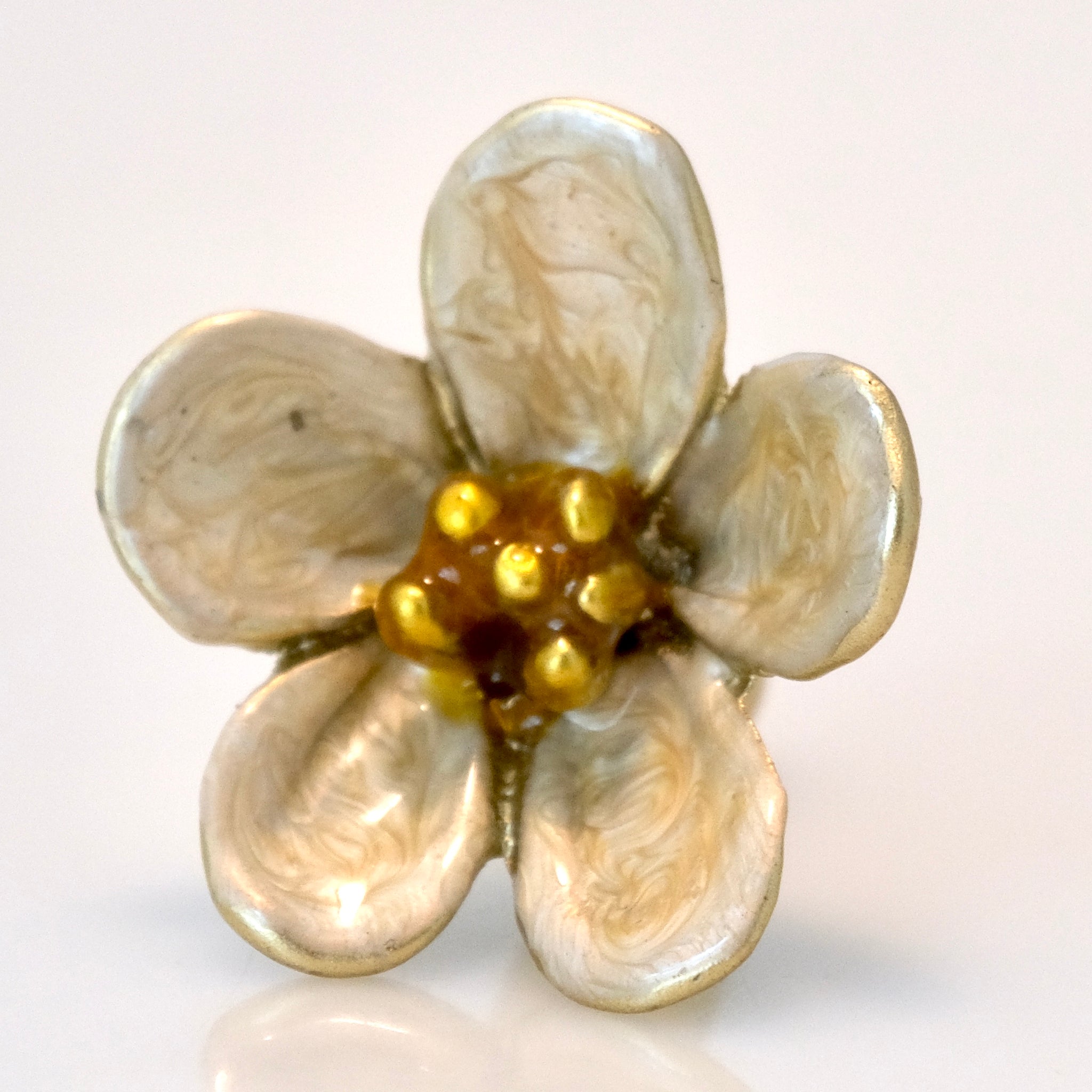 Flower Knob - Pearl White Enamel Wild Rose
