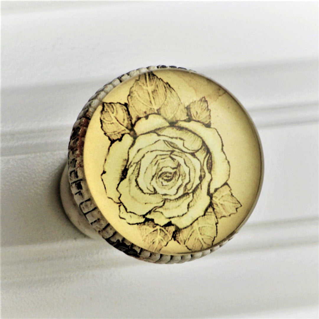 Retro Whitewashed Metal Knob – Rose