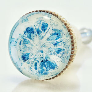 Retro Whitewashed Metal Knob – Blue & White Fashion