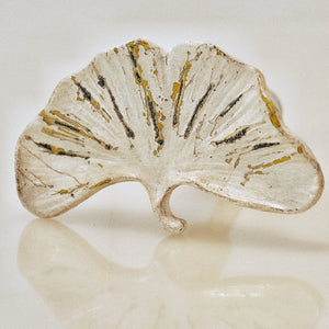 Gingko Leaf Knob - Whitewashed